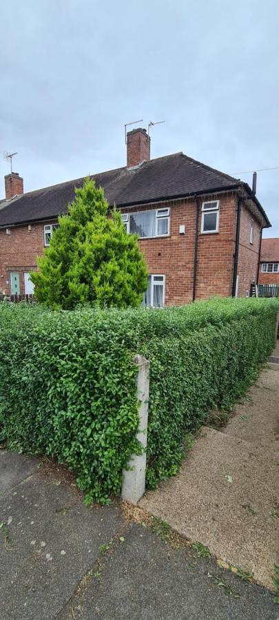 Cosy 3-Bedroom House In Aspley Nottingham Exterior photo